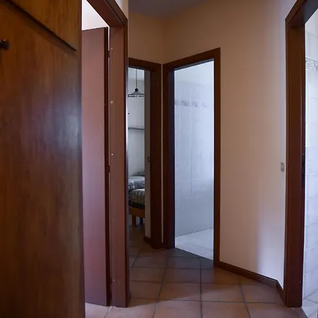 Apartment Easy Welcome Casa Alex Gera Lario